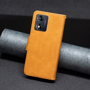 SKALO Motorola Moto E13 4G Plånboksfodral i PU-Läder - Gul