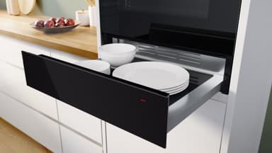 Bosch Serie 8 Värmelåda BIC9101B1 (Svart)