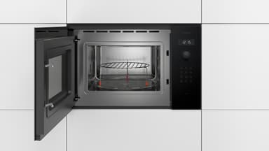 Bosch Serie 6 Mikrovågsugn BEL454MB0(Svart)