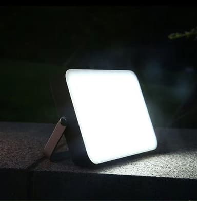 Multifunktionell Powerbank 20 000mAh med lampa
