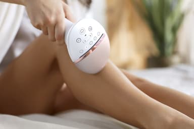 Philips Lumea Prestige IPL ljusbaserad hårborttagning BRI950/00