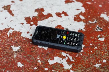 Caterpillar B30 Mobiltelefon