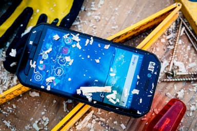 CAT S41 smartphone (svart)