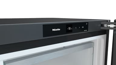 Miele Frysskåp FNS4782EN (svart)