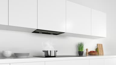Bosch Serie 6 Skåpsintegrerad Köksfläkt DBB67AM60 (svart 60 cm)