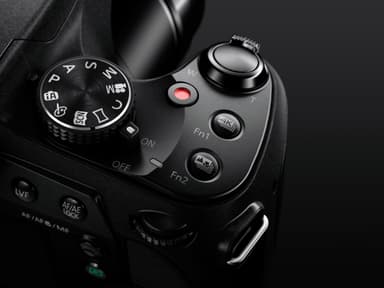 Panasonic Lumix FZ82 ultrazoom kamera (svart)