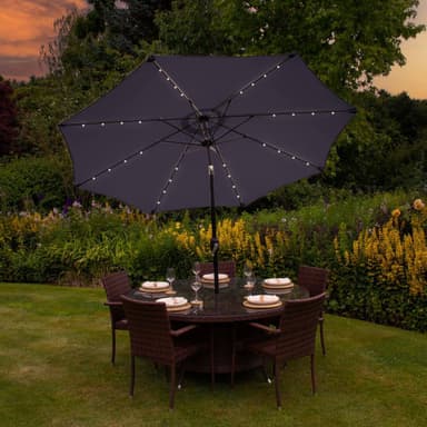 Grått 2.7m LED Lutande Parasoll