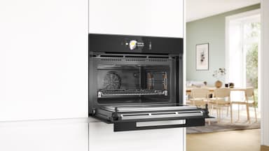 Bosch Serie 8 Kompaktugn med mikro CMG978NB1 (Svart)