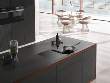 Miele Induktionshäll med fläkt KMDA 7272 FL-U (80cm)
