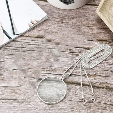 Halsband med förstoringsglas 5X Silver