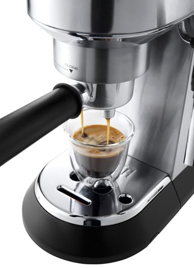 DeLonghi Dedica espressomaskin EC685M (metall)