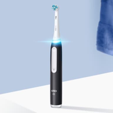 Oral-B iO3 Duo pack eltandborstar 731659 (matt svart/isblå)