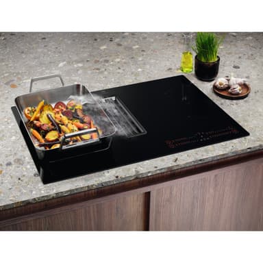 Electrolux Serie 600 Induktionshäll med fläkt HHOB865S (78cm)