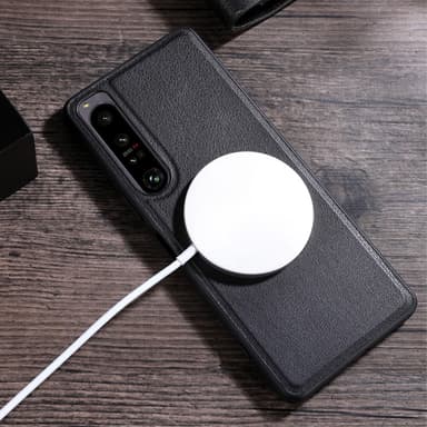 SKALO Sony Xperia 10 V PU-Läder Hybrid Magnetring Skal - Svart