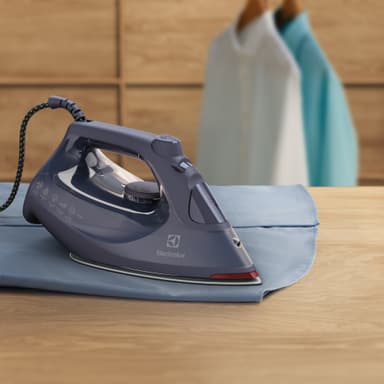 Electrolux Refine 600 strykjärn E6SI14MN
