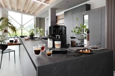 DeLonghi Magnifica Helautomatisk Kaffemaskin ECAM220.60.B
