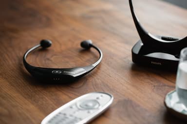 Philips trådlösa AudioBoost TV Hörlurar in-ear