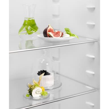 Electrolux Serie 500 Kylskåp LRB3AE12S (integrerad)