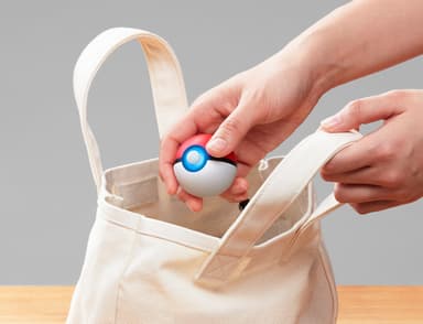 Nintendo Switch: Poké Ball Plus kontroll