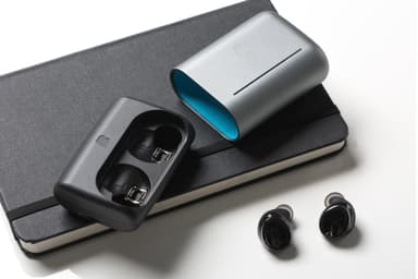 Bragi The Dash Pro true wireless in-ear hörlurar(svart)