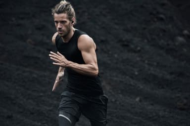 Bragi The Dash Pro true wireless in-ear hörlurar(svart)