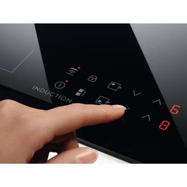 Electrolux Serie 300 Induktionshäll HOI630MX (60cm)