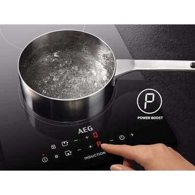 AEG Serie 6000 induktionshäll IKE74441FB (68cm)