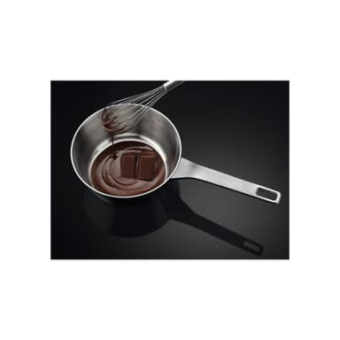 AEG Serie 6000 induktionshäll IKE74441FB (68cm)