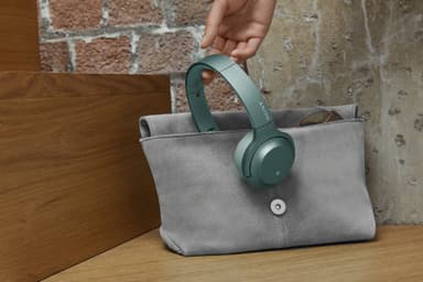Sony h.ear on 2 Mini trådlösa on-ear hörlurar grön