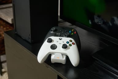 PowerA Duo Xbox laddningsbasstation för spelkontroll (vit)
