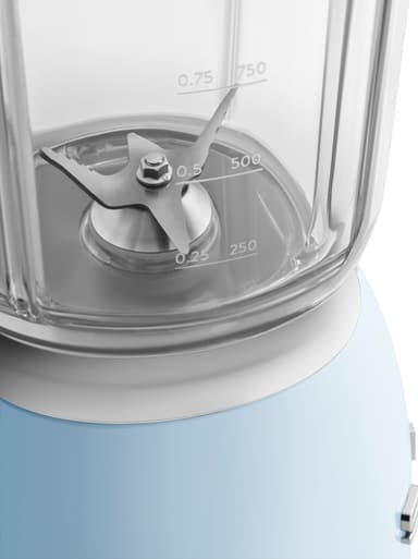 Smeg mixer BLF03PBEU (pastellblå)