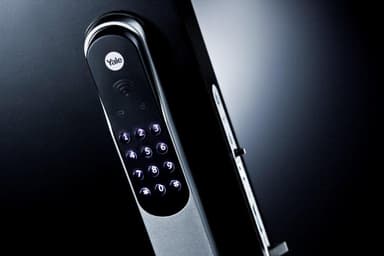 Yale Doorman Classic Connected digitalt lås (silver)