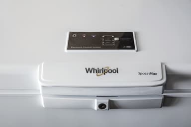Whirlpool  frysbox WHE31331 (vit 315 liter)