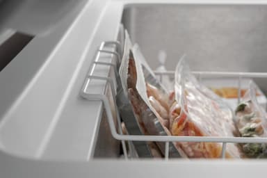 Whirlpool  frysbox WHE31331 (vit 315 liter)