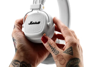 Marshall Major III trådlösa on-ear hörlurar (vit)