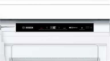 Bosch Serie 8 Frysskåp GIN81HCE0 (integrerad)