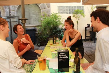 Cards Against Humanity - International Edition