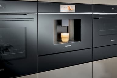 Siemens IQ700 Helautomatisk Kaffemaskin CT718L1B0 (svart integrerad)