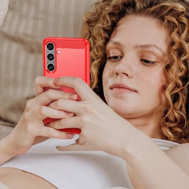 SKALO Samsung S24+ Armor Carbon Stöttåligt TPU-skal - Röd