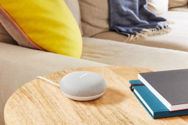 Google Home Mini - svenska (chalk)