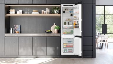 Siemens IQ300 Kyl/Frys KI96NVFD0 (integrerad)