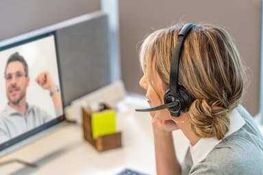 HP Poly Savi 8220-M headset med bas