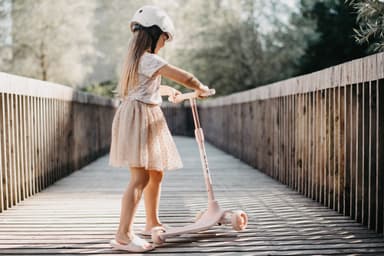 Birdie Glow barnscooter VA00058 (Electric Rose)