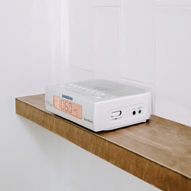 Sangean RCR-5 Klockradio FM, AM AUX Silver, Vit