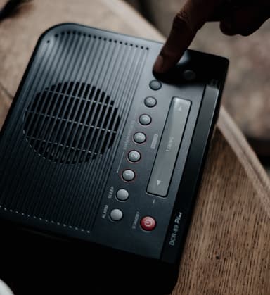Sangean DCR-89+ Klockradio DAB+, FM AUX, USB