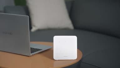 Huawei B320-323 4G LTE mobil bredbandsrouter