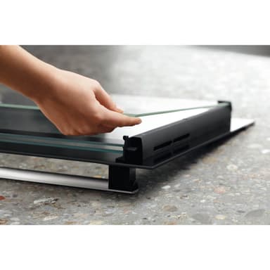 Electrolux Serie 600 Inbyggnadsugn BOC001EW (vit)