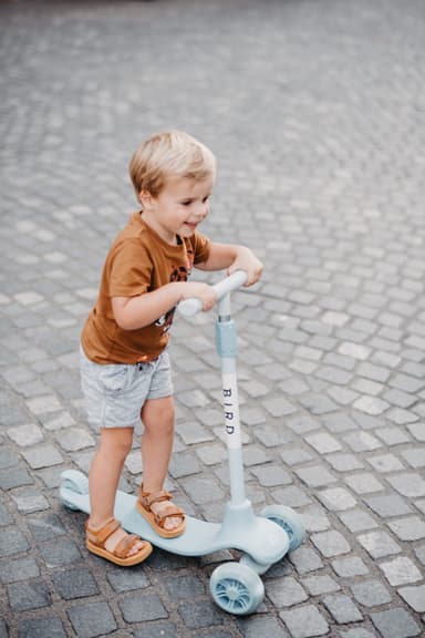 Birdie Glow barnscooter VA00059 (sky blue)
