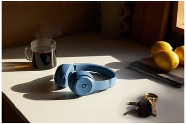 Beats Solo 4 trådlösa on ear-hörlurar (skifferblå)