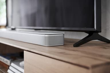 Bose Soundbar 700 (vit)